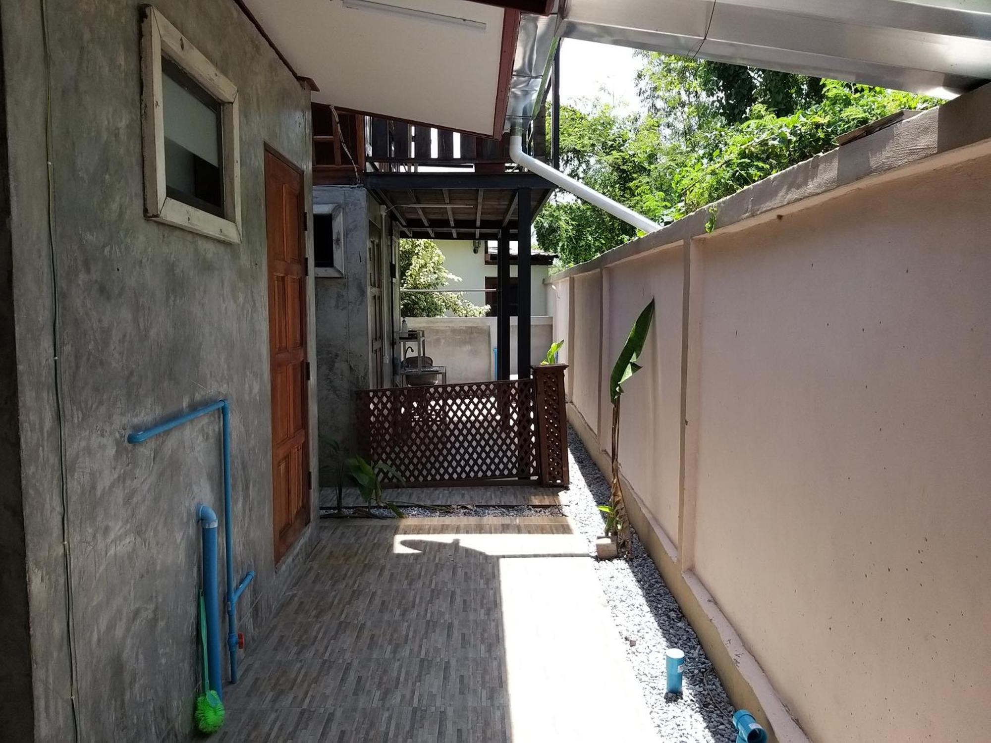 บ้านทะเลอิ่มเอม Bann Talay Im Eimm Ban Phe Quarto foto